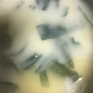 簡単・時短・美味♥ミルクわかめスープ